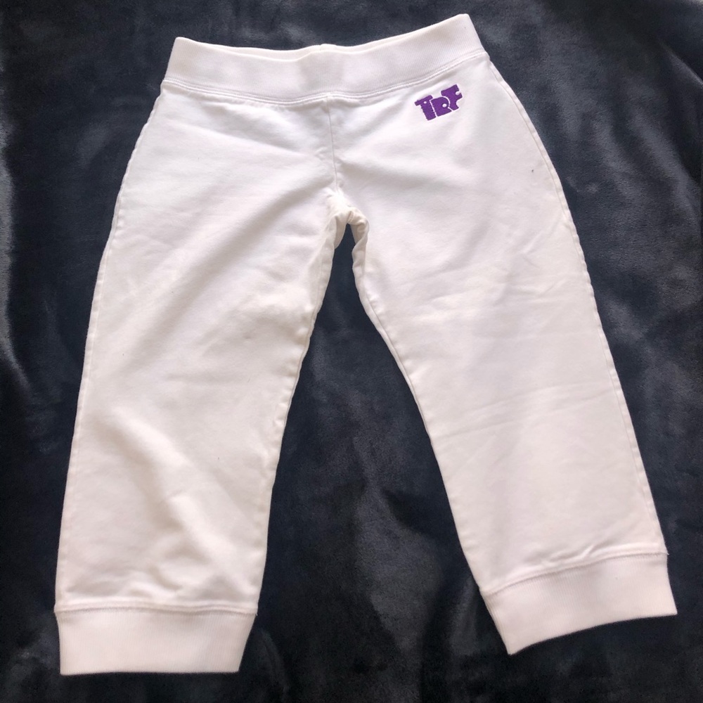 FREE!!!! Zara crop white leggings